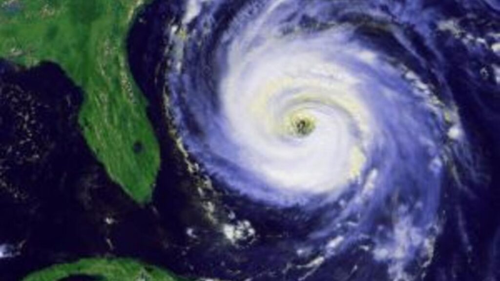 Hurricane Financial Preparedness: Top 6 Priorities Before a Storm Hits